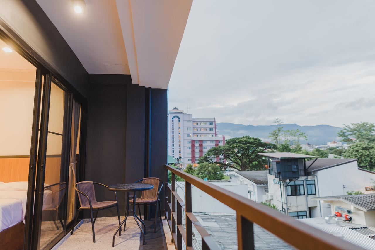 No.9 Hostel & Cafe Chiang Mai Ngoại thất bức ảnh