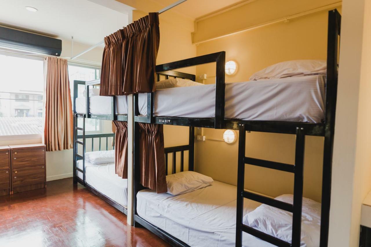 No.9 Hostel & Cafe Chiang Mai Ngoại thất bức ảnh