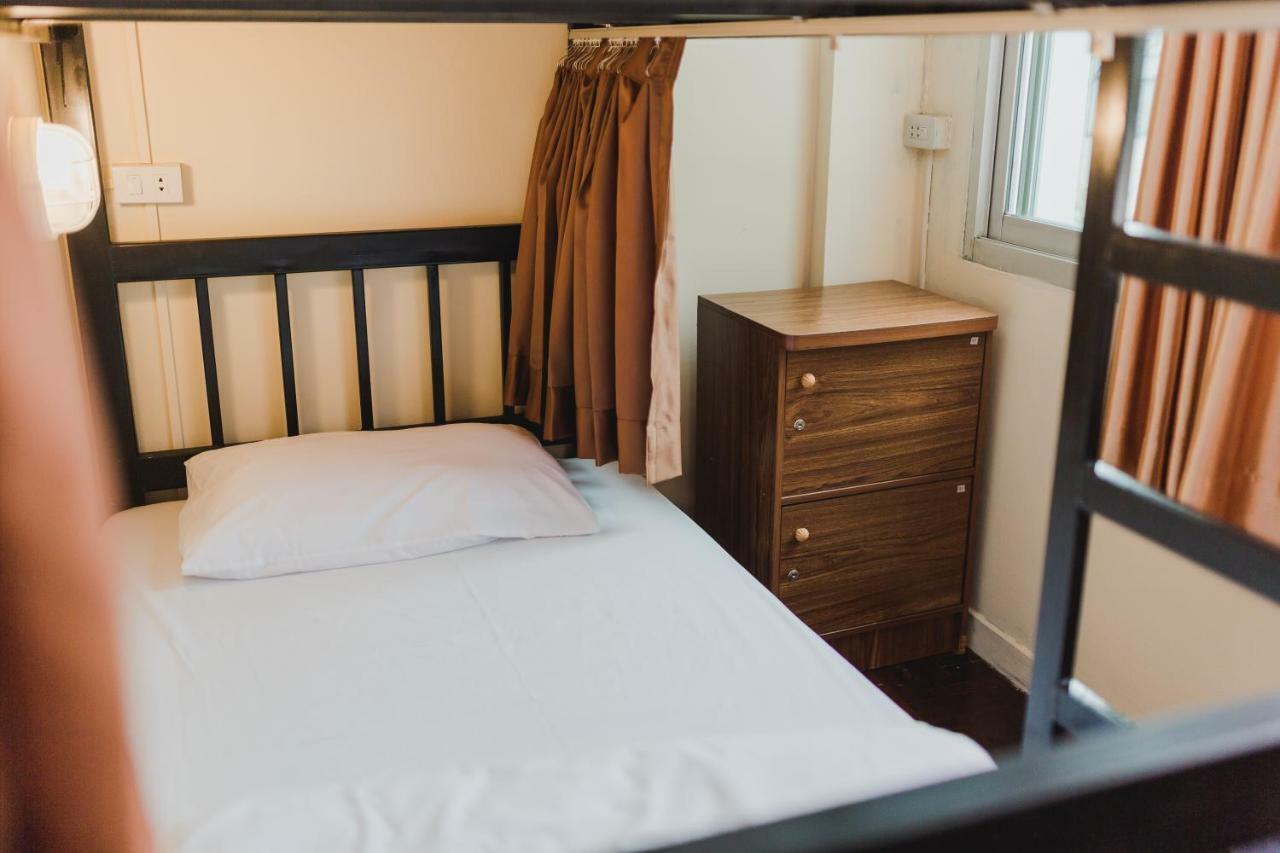 No.9 Hostel & Cafe Chiang Mai Ngoại thất bức ảnh
