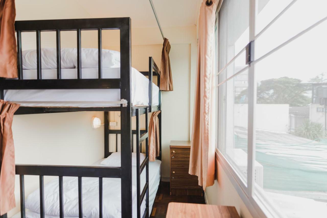 No.9 Hostel & Cafe Chiang Mai Ngoại thất bức ảnh