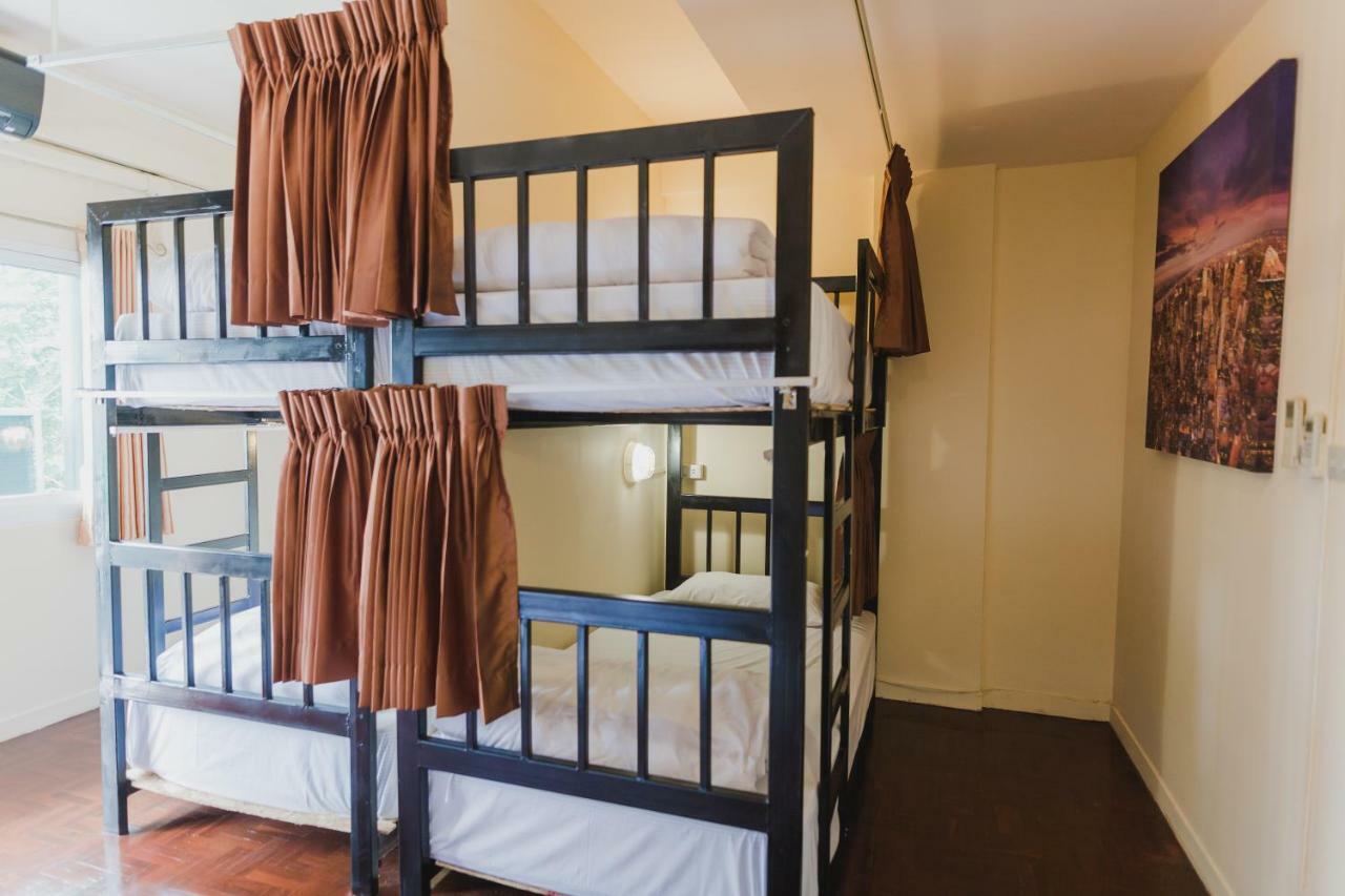 No.9 Hostel & Cafe Chiang Mai Ngoại thất bức ảnh